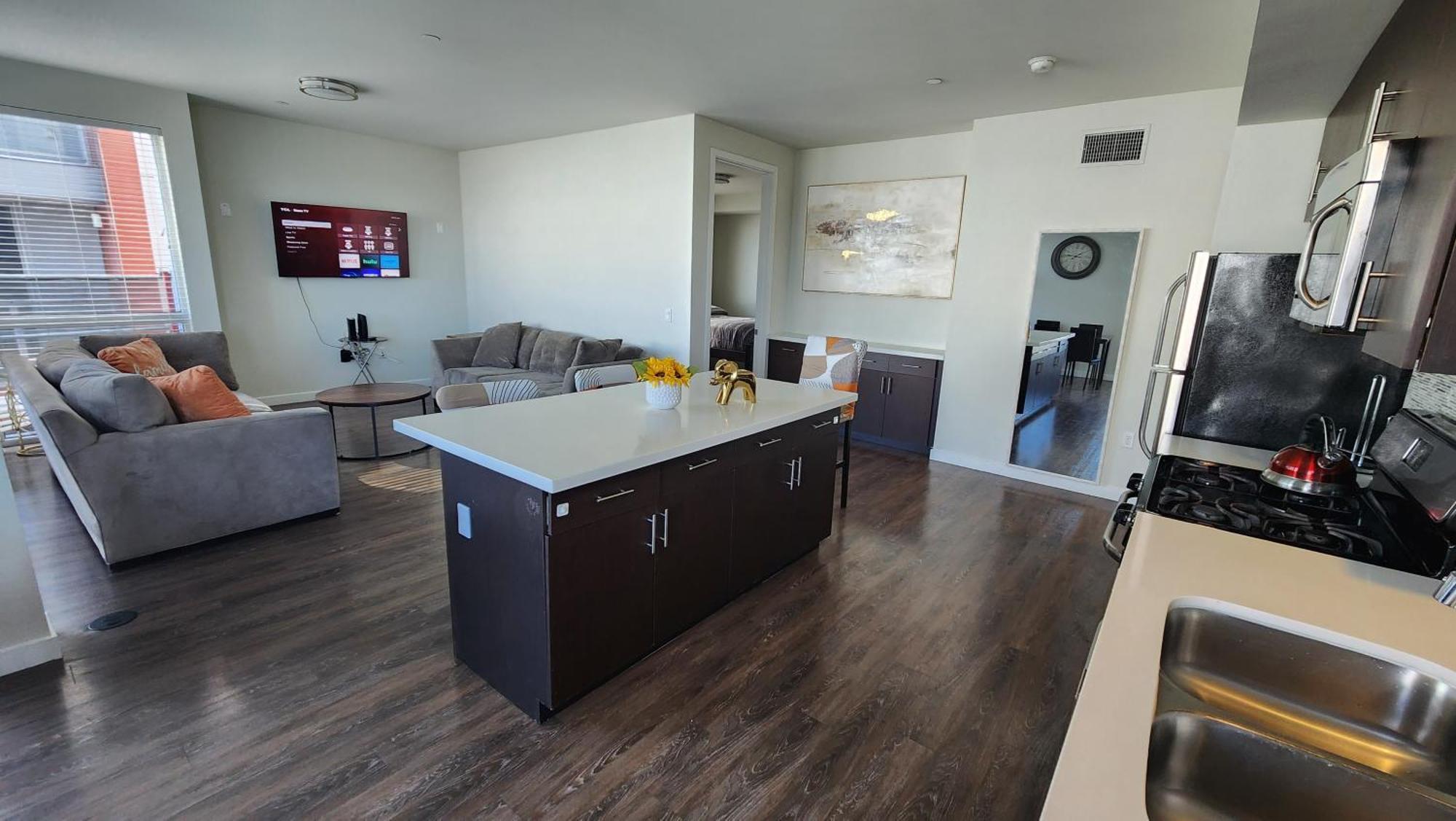 Amazing Dtla 2bdr Must See! Apartamento